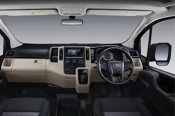 sewa mobil hiace murah di lombok