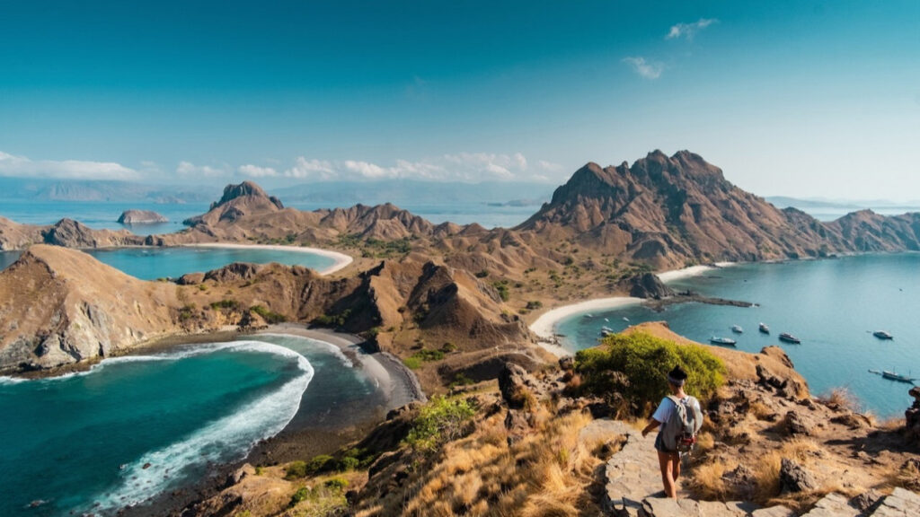 Sewa Mobil Lombok dengan Driver
